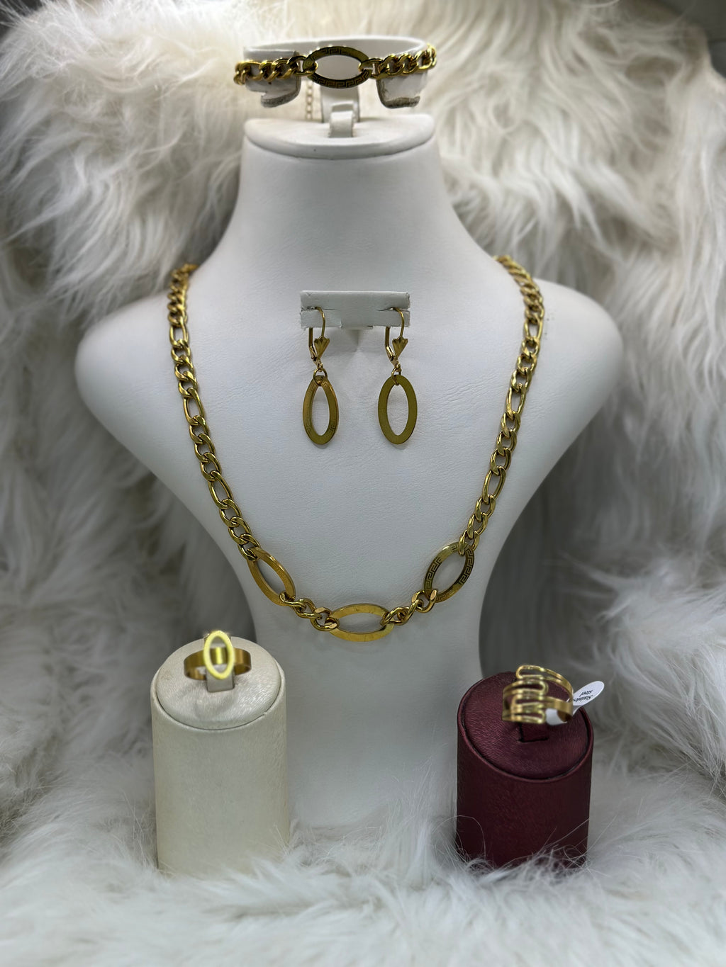 بارير كارتي آصي ميحولش كوبي على الذهب + 2 خواتم هدية بسعر هبال 💝🎁